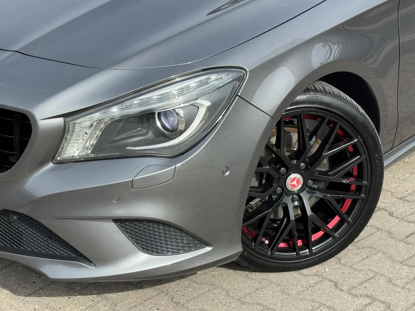 Hoofdafbeelding Mercedes-Benz CLA