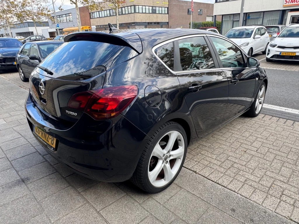 Hoofdafbeelding Opel Astra