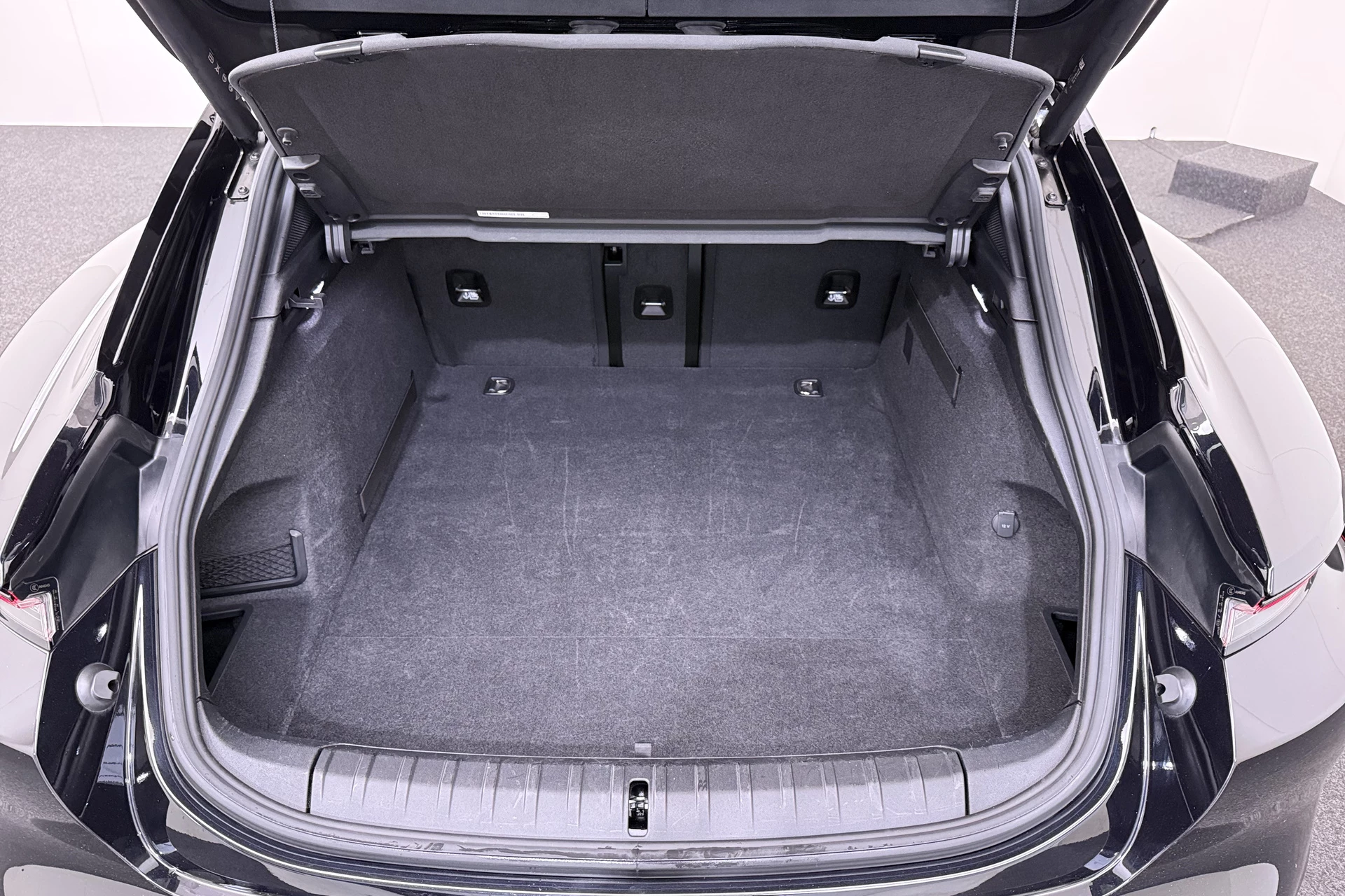 Hoofdafbeelding Porsche Taycan