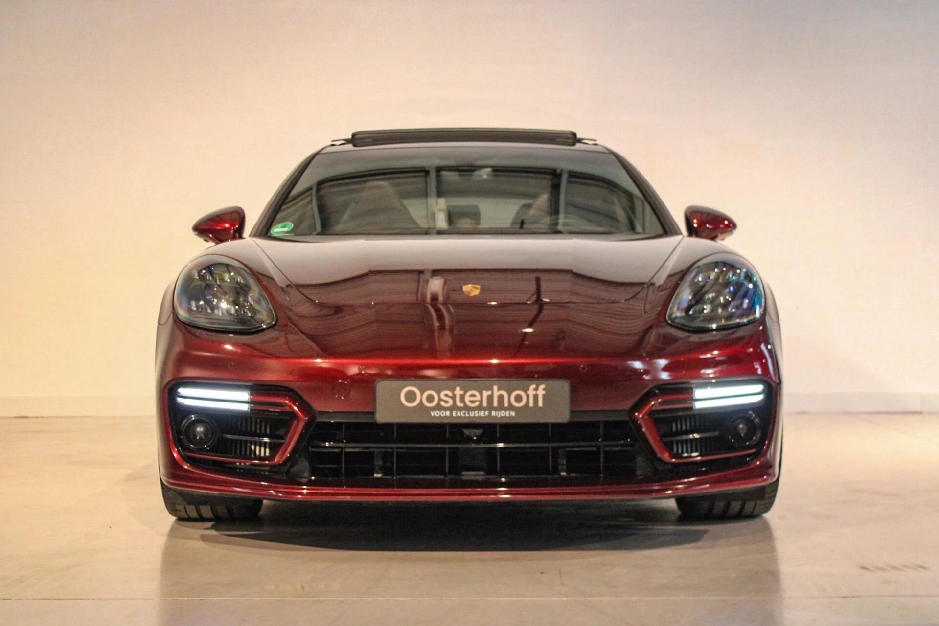 Hoofdafbeelding Porsche Panamera