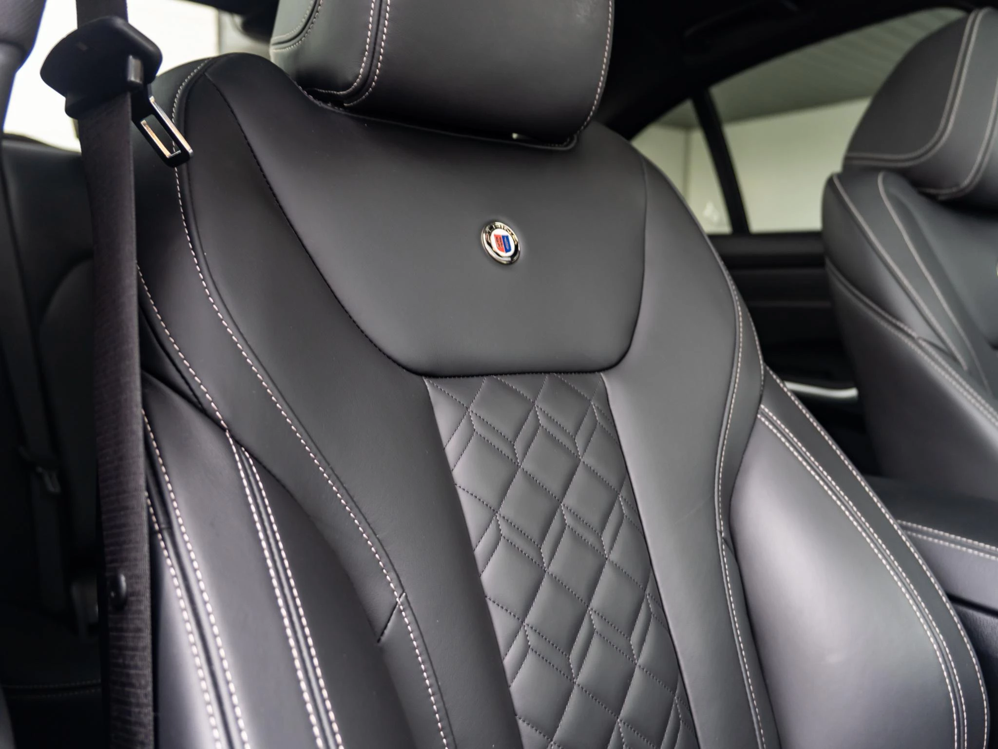 Hoofdafbeelding Alpina B3