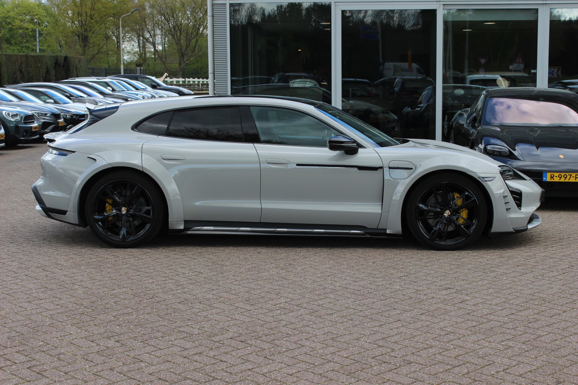 Hoofdafbeelding Porsche Taycan