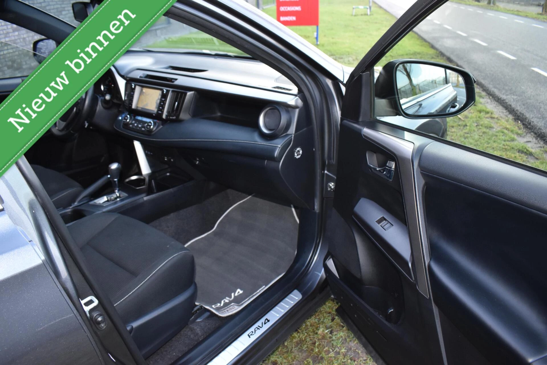 Hoofdafbeelding Toyota RAV4