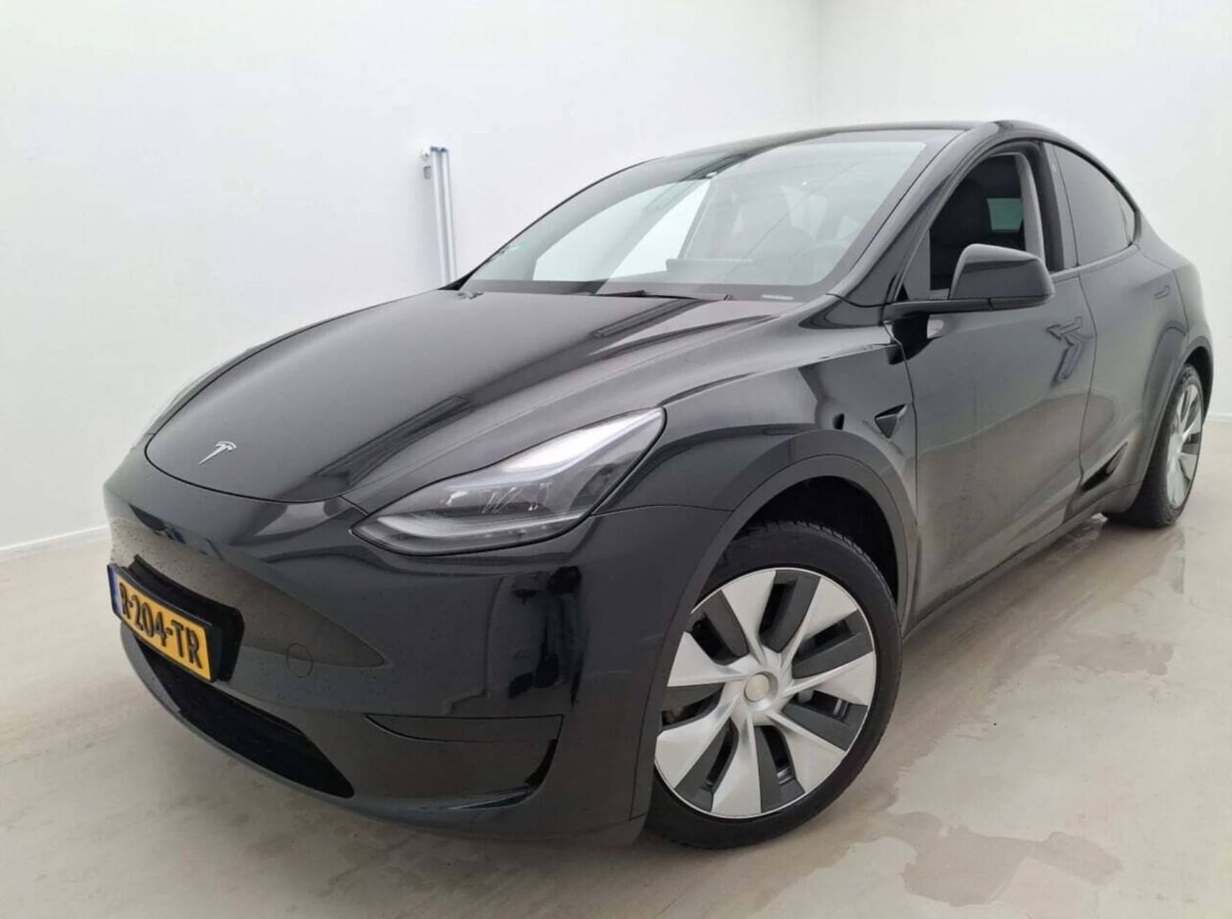 Hoofdafbeelding Tesla Model Y