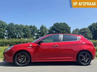 Alfa Romeo Giulietta QV 1750TBI Rosso Competizione!!
