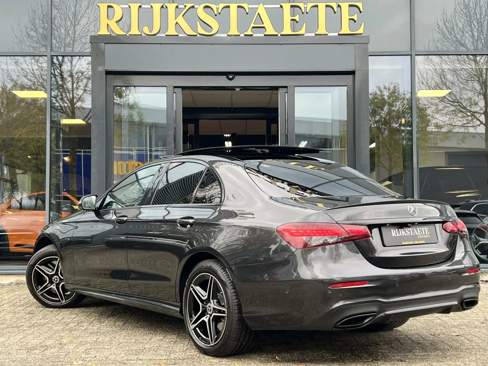 Hoofdafbeelding Mercedes-Benz E-Klasse