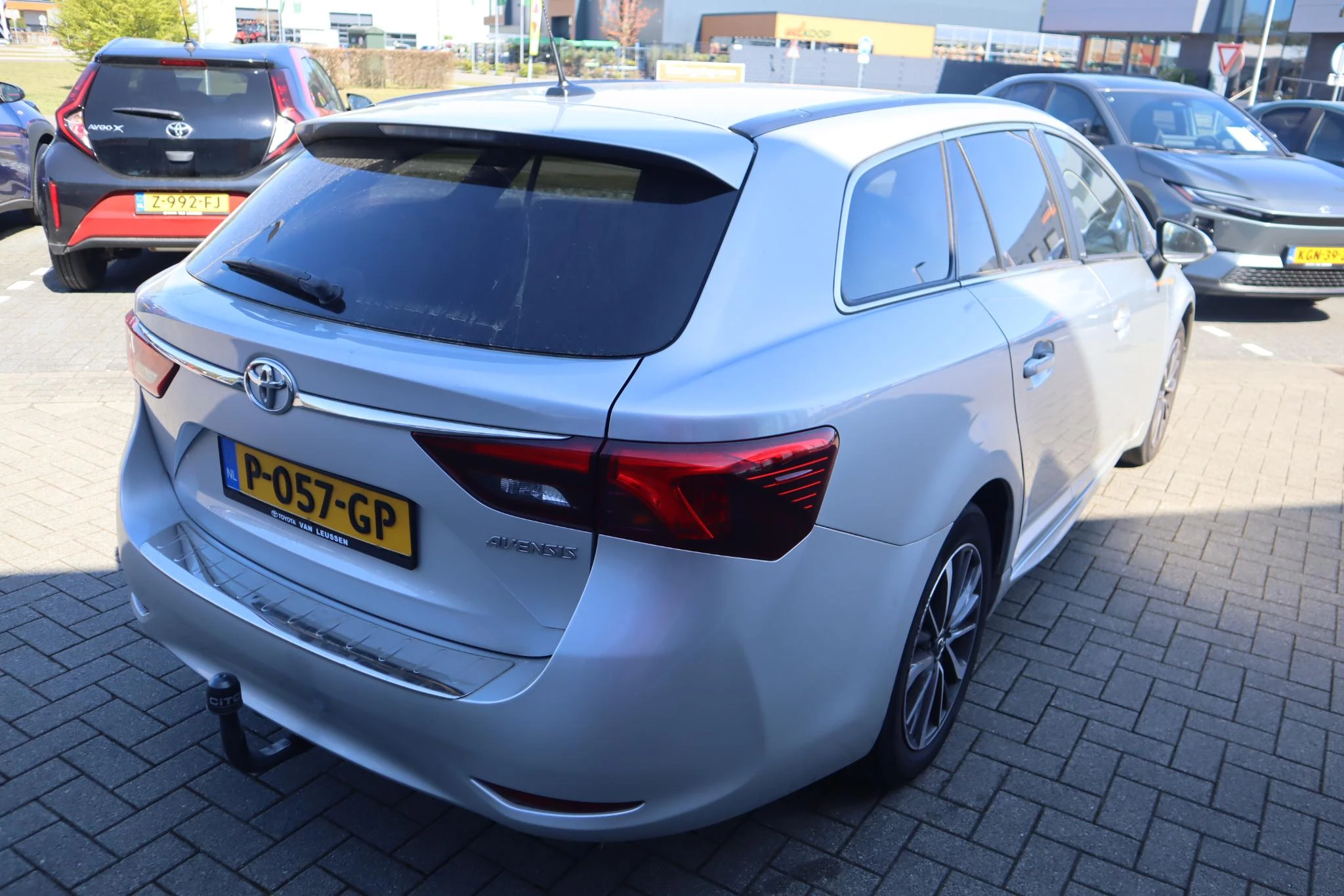 Hoofdafbeelding Toyota Avensis