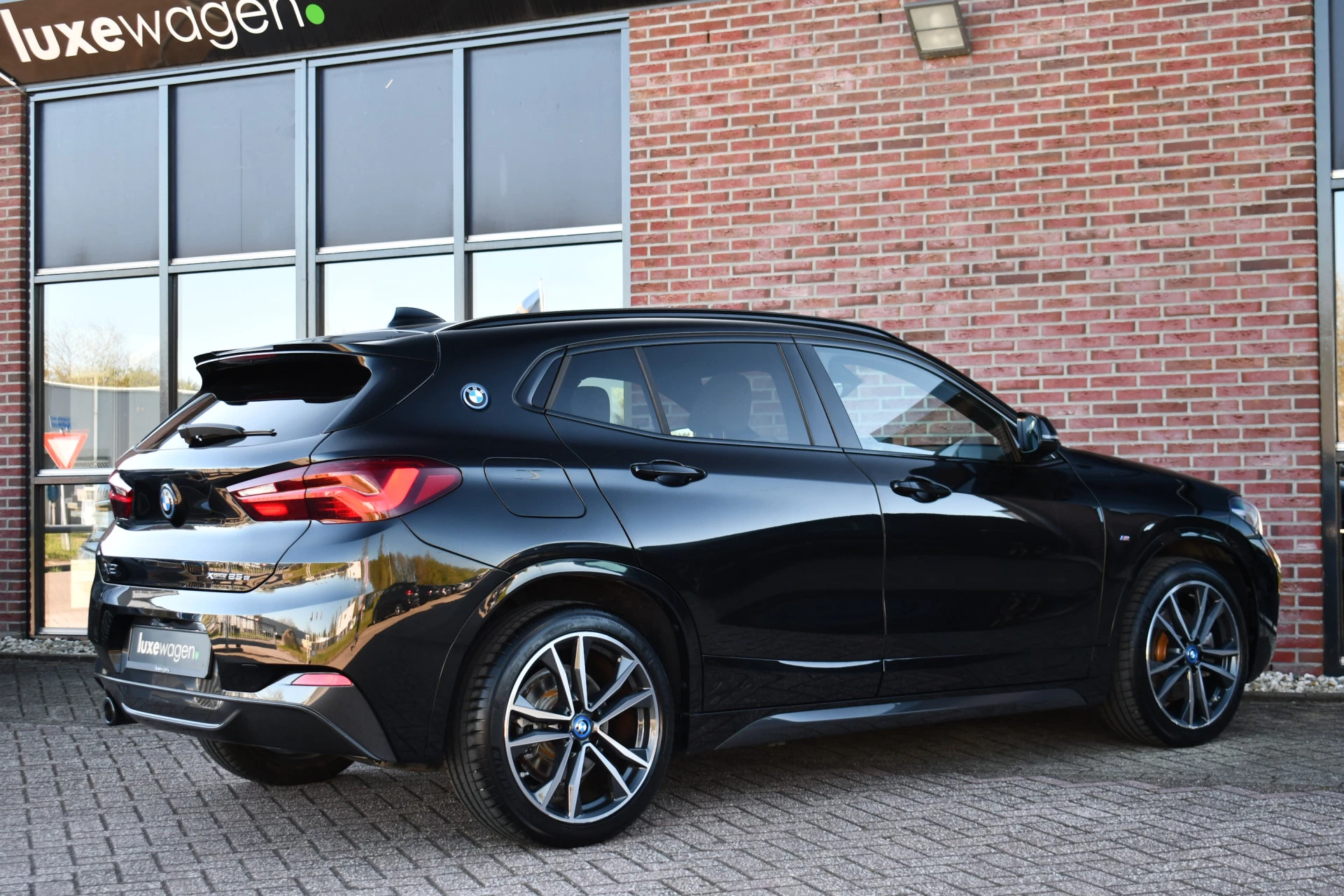 Hoofdafbeelding BMW X2