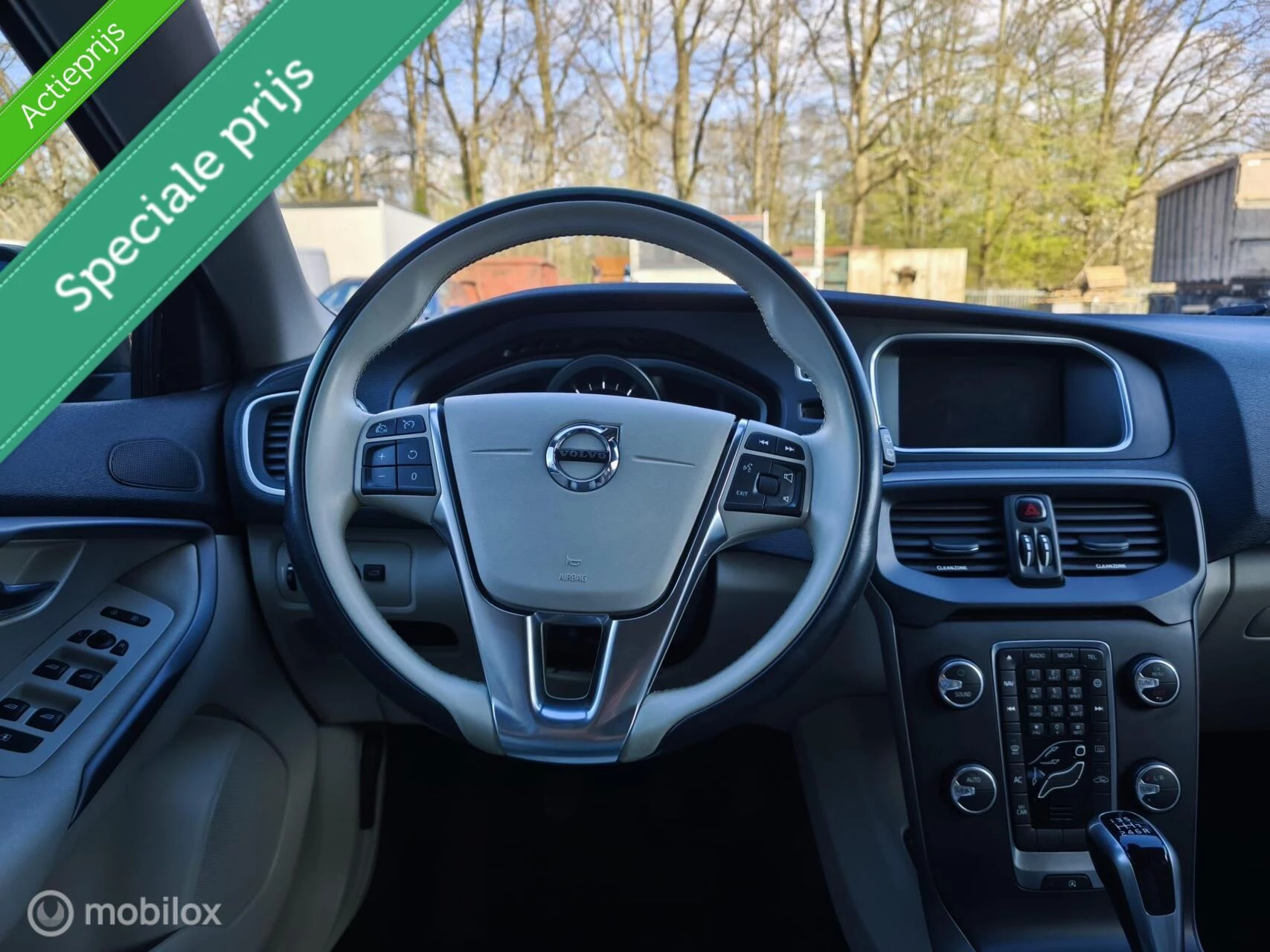 Hoofdafbeelding Volvo V40