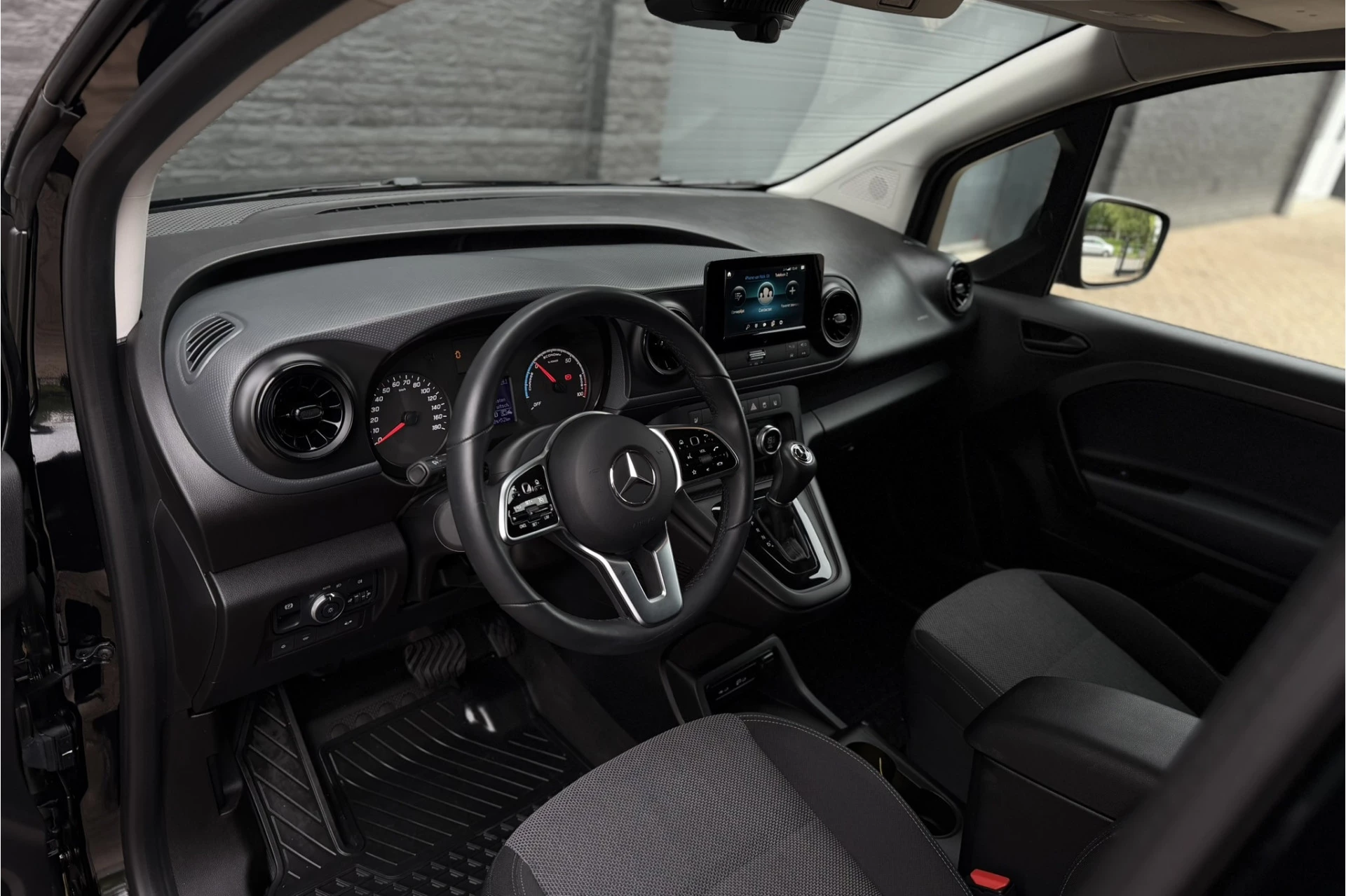 Hoofdafbeelding Mercedes-Benz eCitan