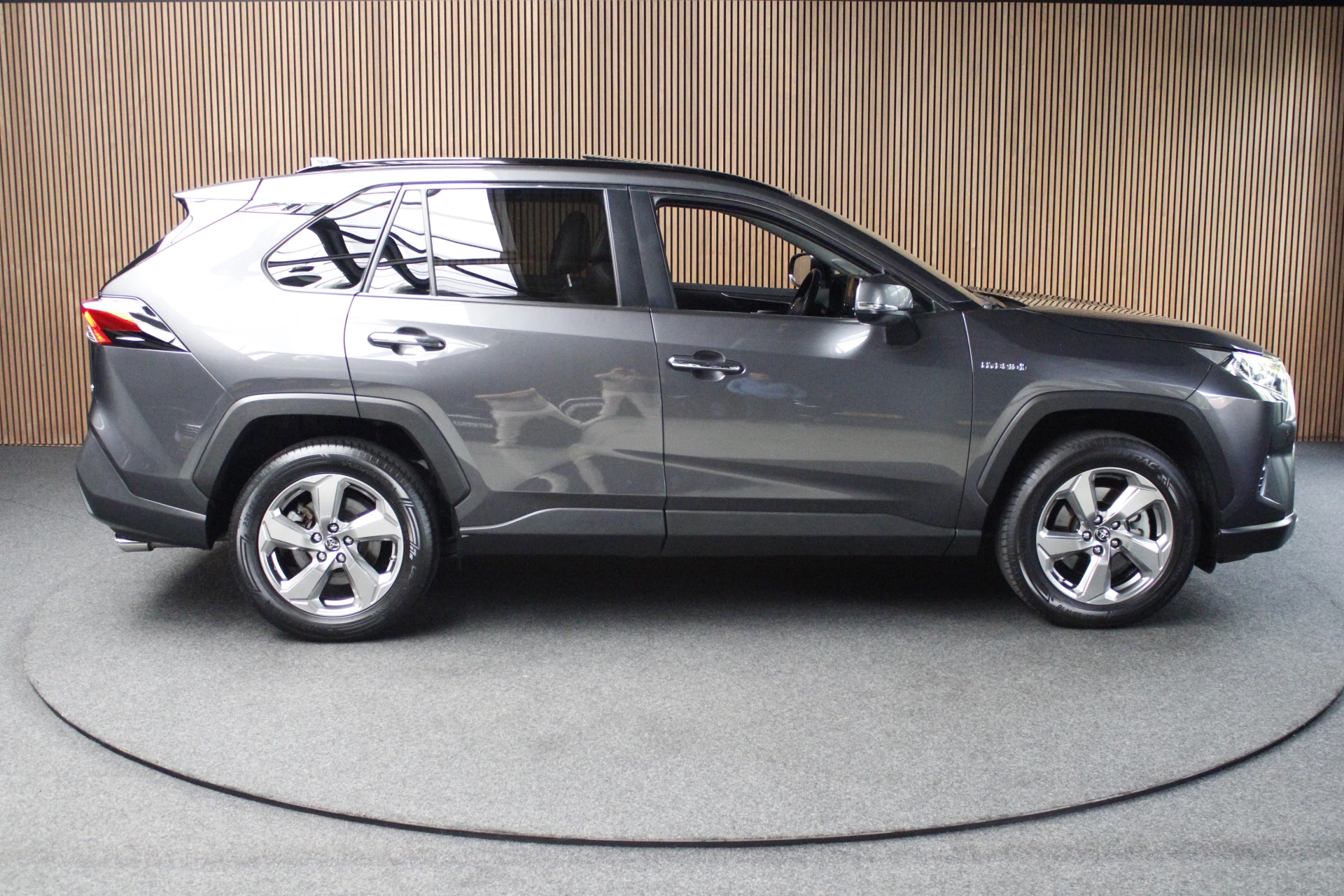 Hoofdafbeelding Toyota RAV4