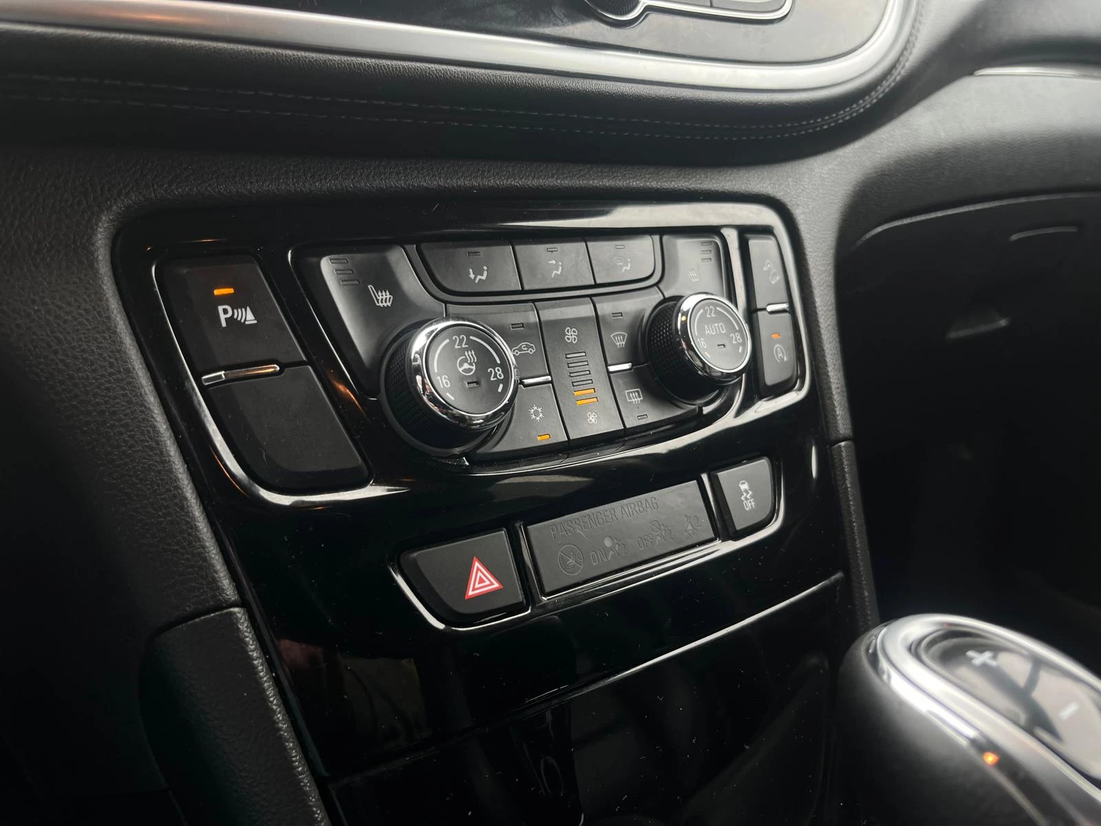 Hoofdafbeelding Opel Mokka X