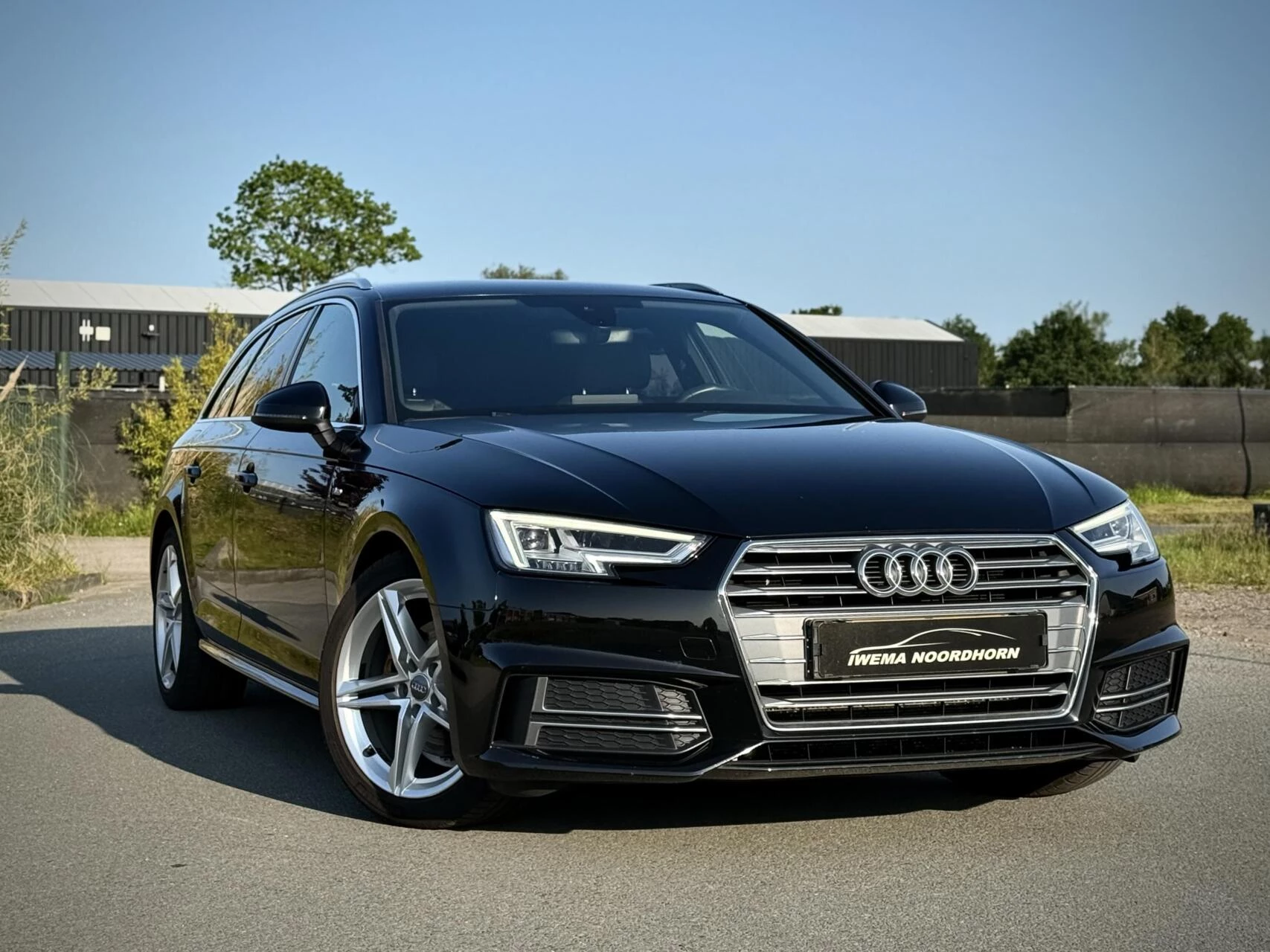 Hoofdafbeelding Audi A4