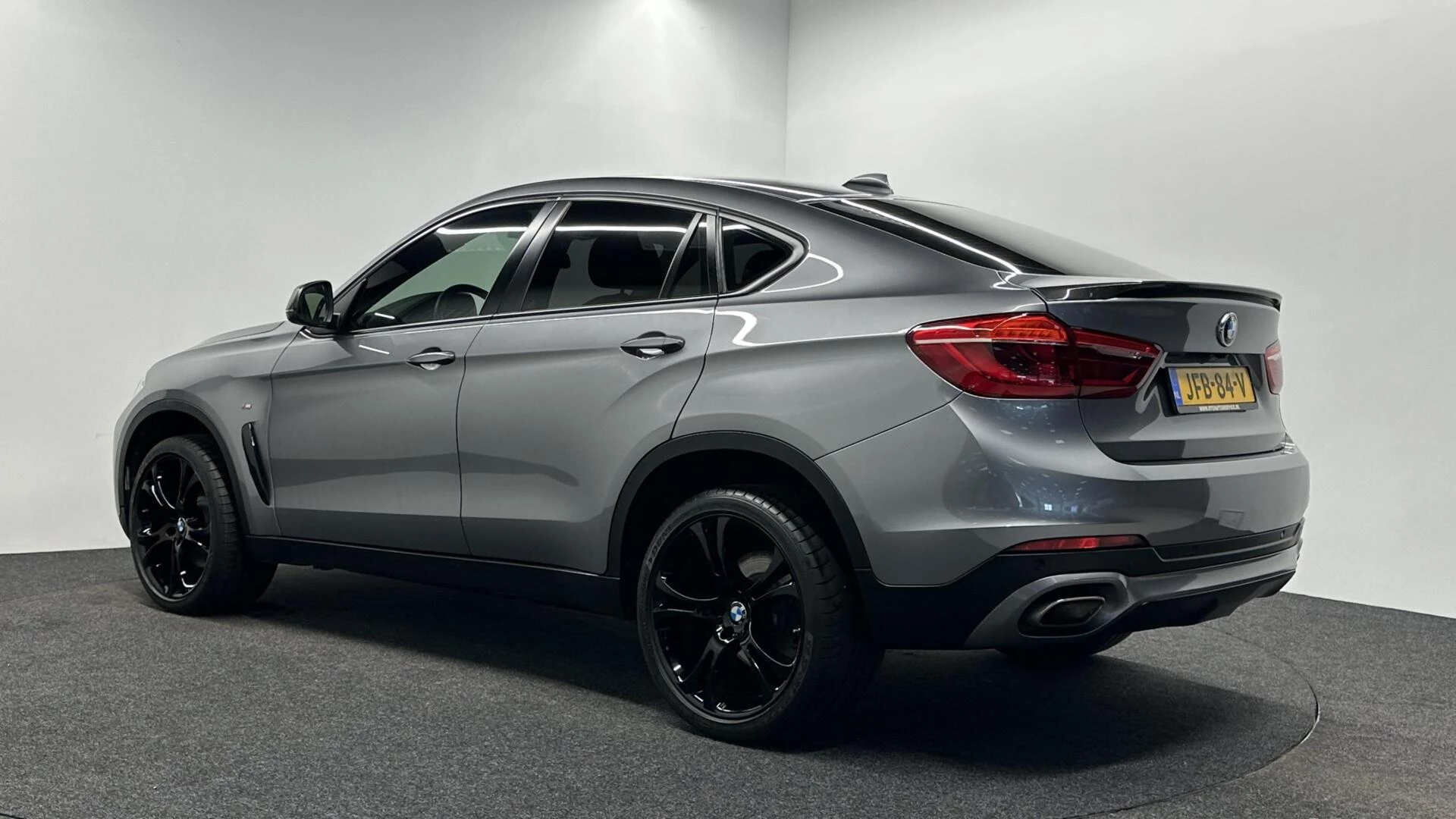 Hoofdafbeelding BMW X6