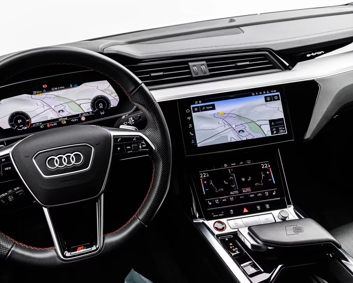 Hoofdafbeelding Audi e-tron