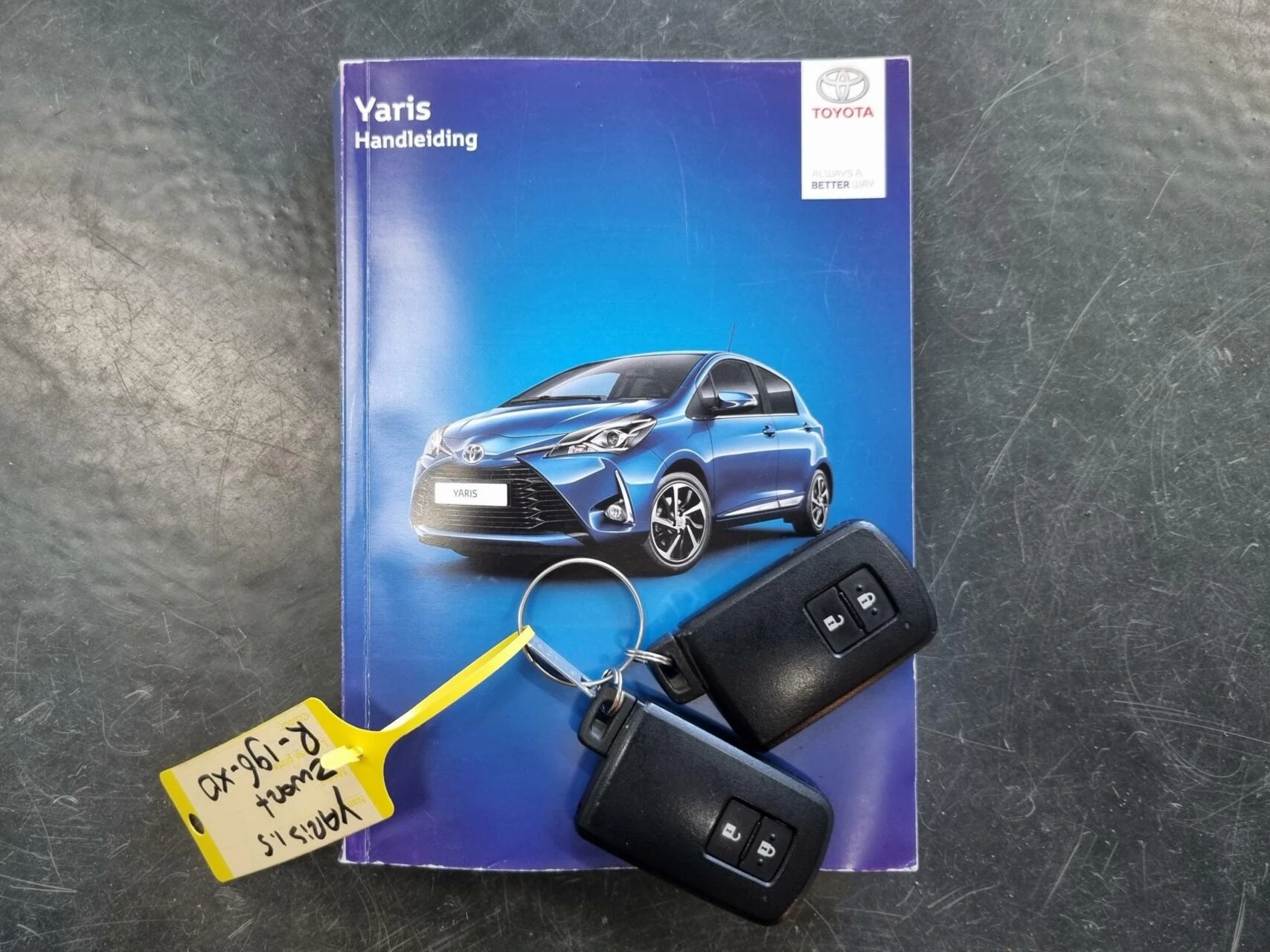 Hoofdafbeelding Toyota Yaris