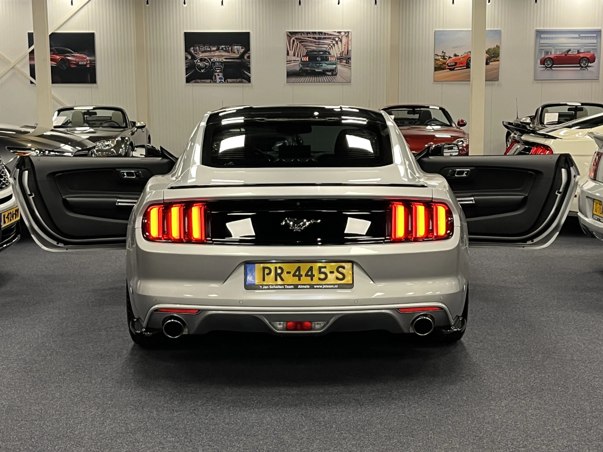 Hoofdafbeelding Ford Mustang