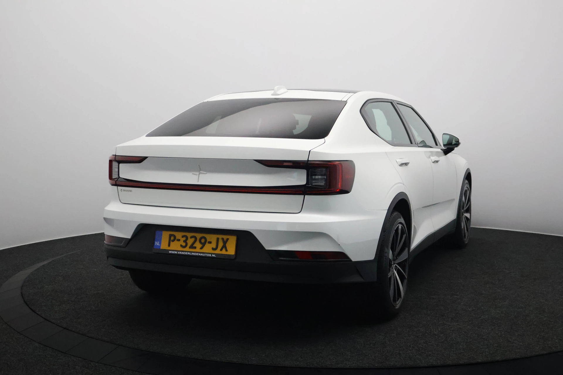 Hoofdafbeelding Polestar 2