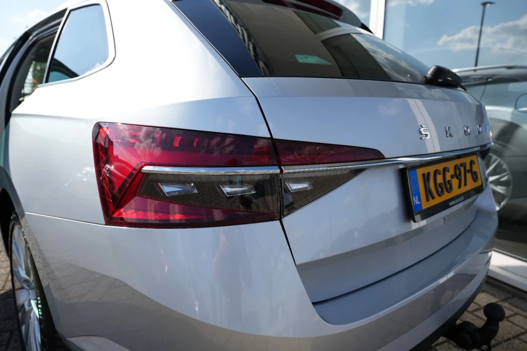 Hoofdafbeelding Škoda Superb