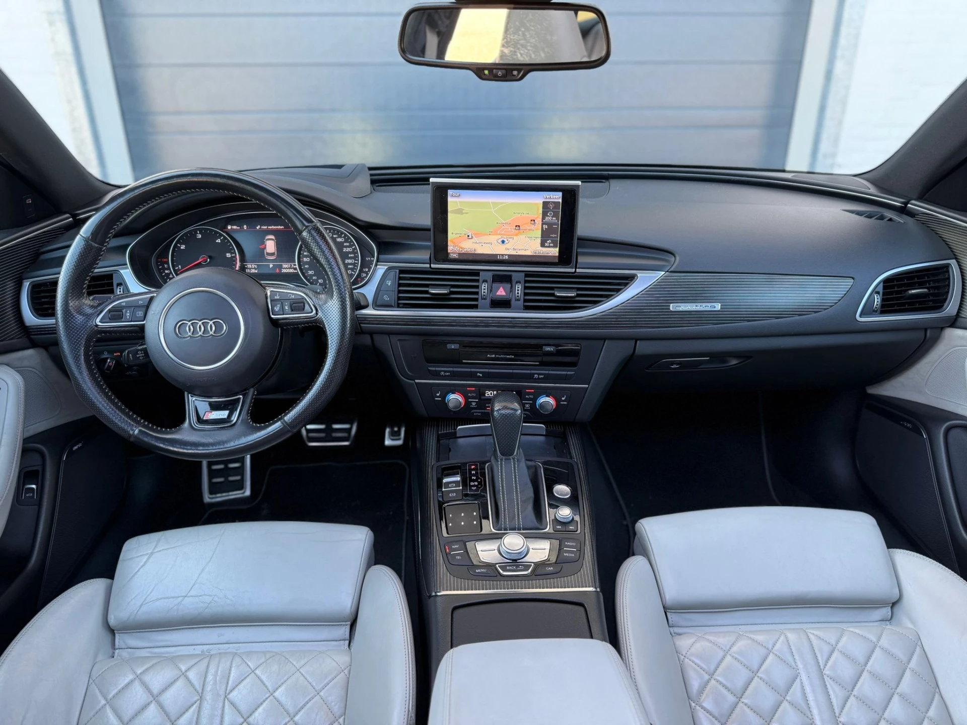 Hoofdafbeelding Audi A6