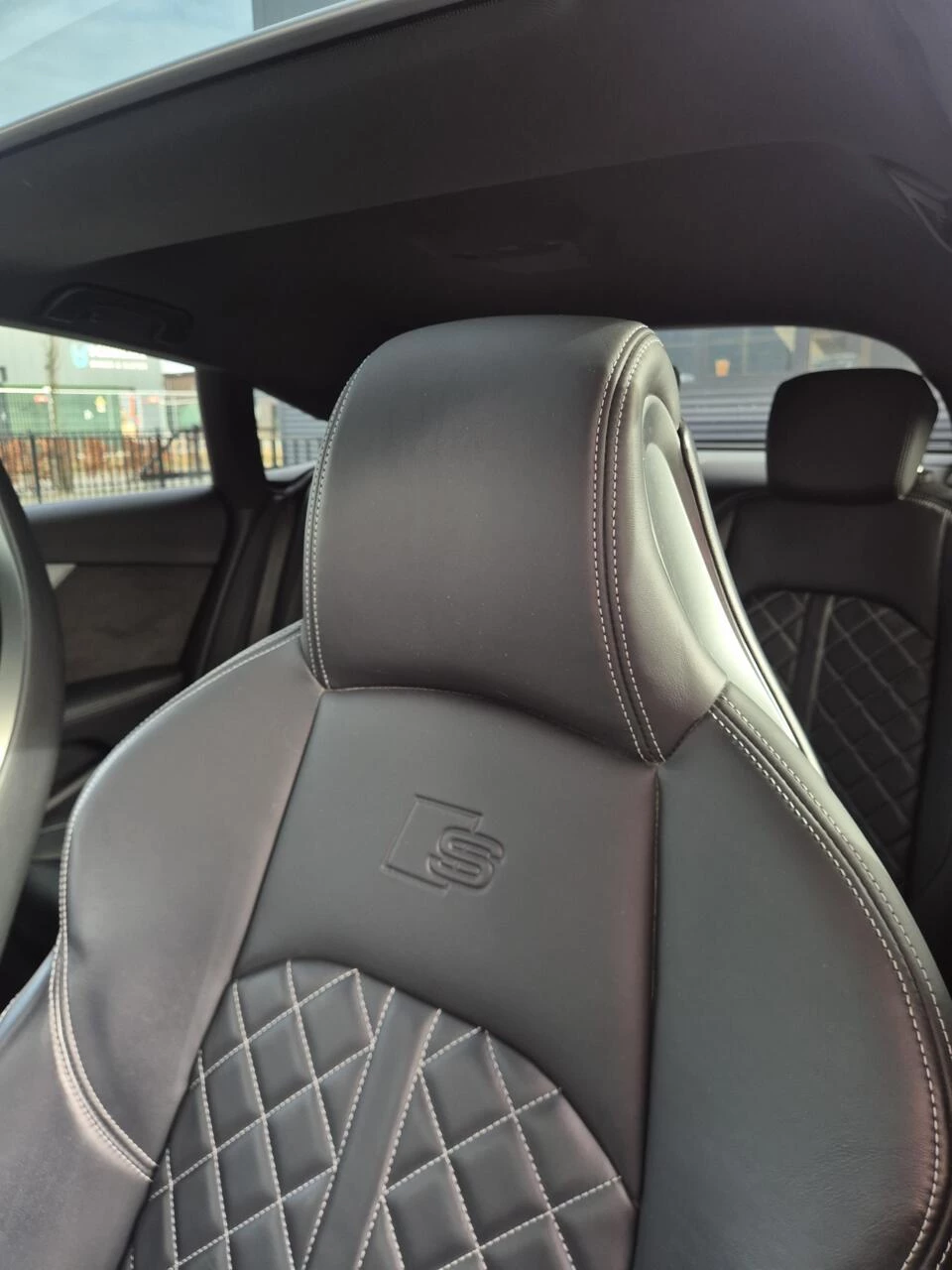 Hoofdafbeelding Audi S5