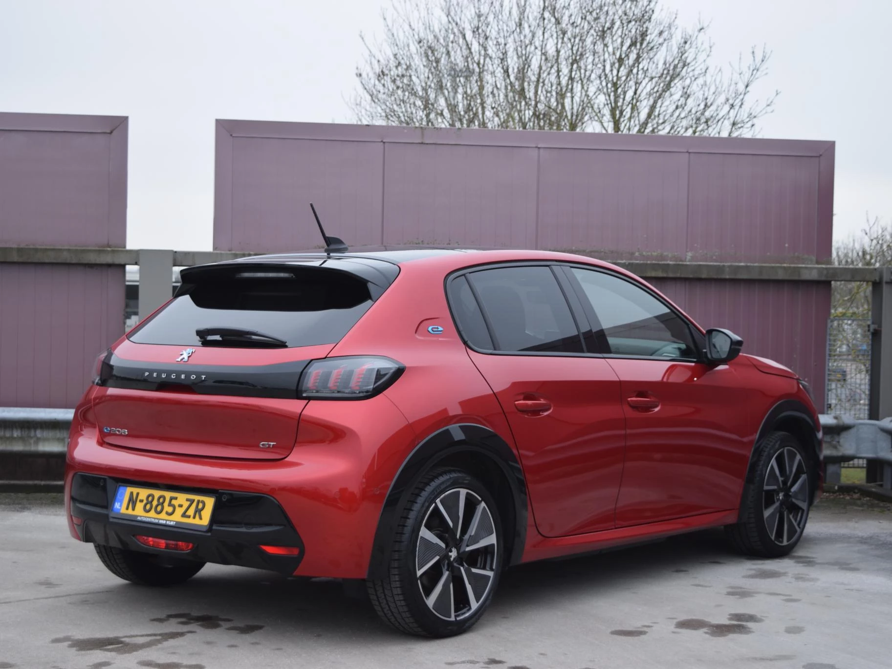 Hoofdafbeelding Peugeot e-208