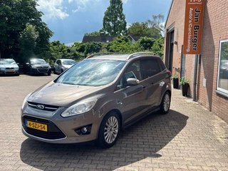 Ford Grand C-Max GRAND C-MAX 1.0ECOBOOST 125 PK 6 N 7 PERSOONS NIEUWSTAAT