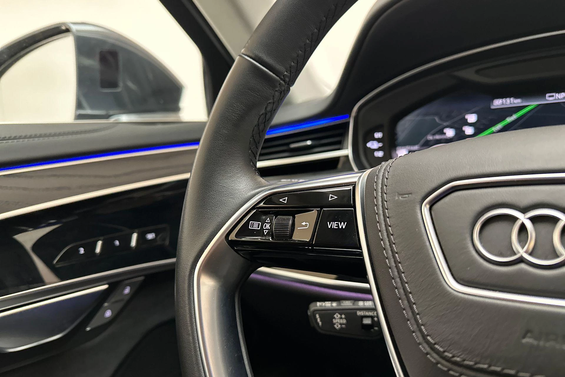 Hoofdafbeelding Audi A8