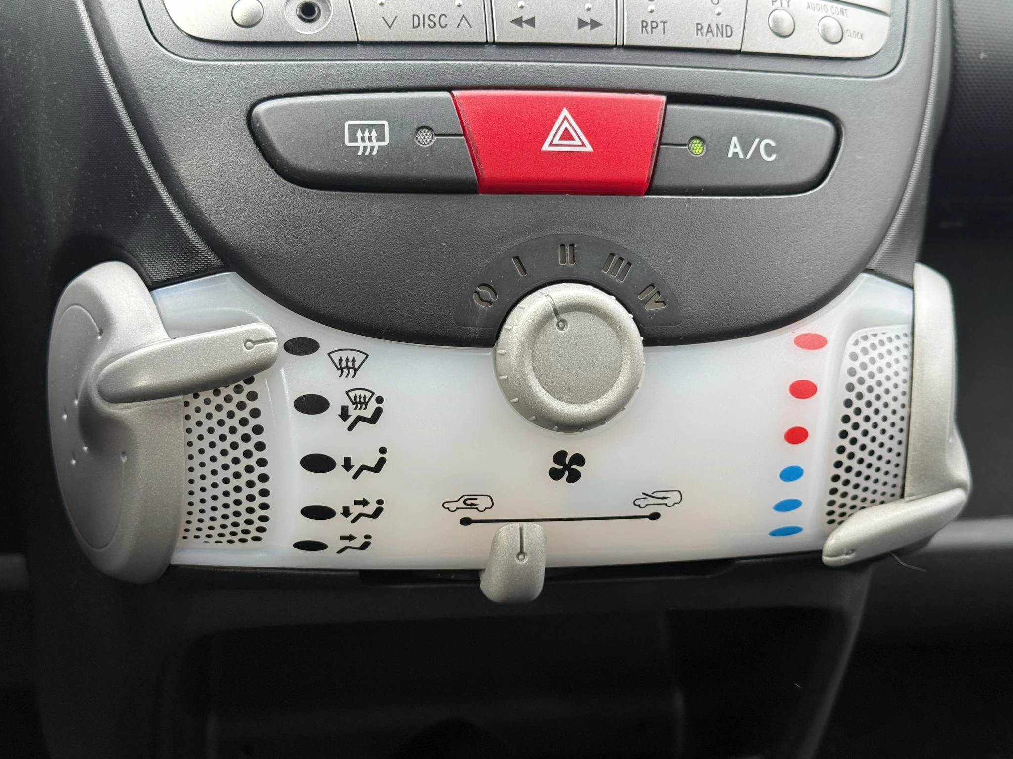 Hoofdafbeelding Peugeot 107