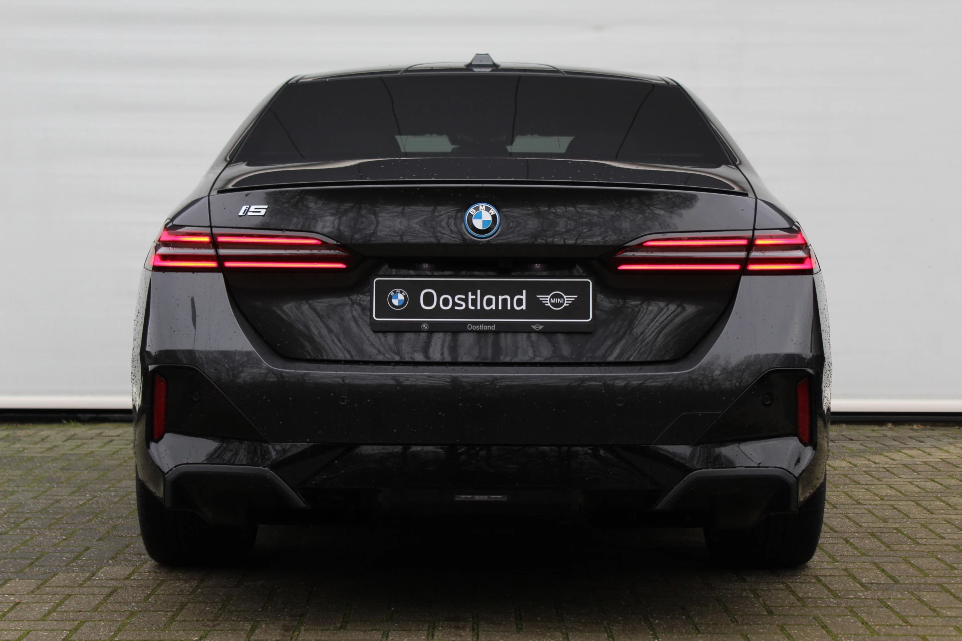 Hoofdafbeelding BMW i5