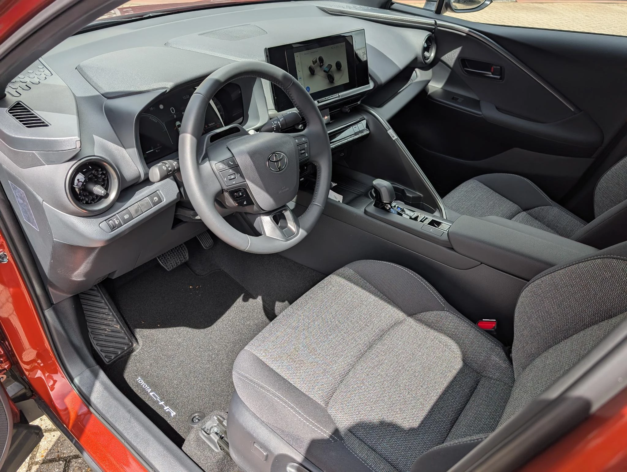 Hoofdafbeelding Toyota C-HR