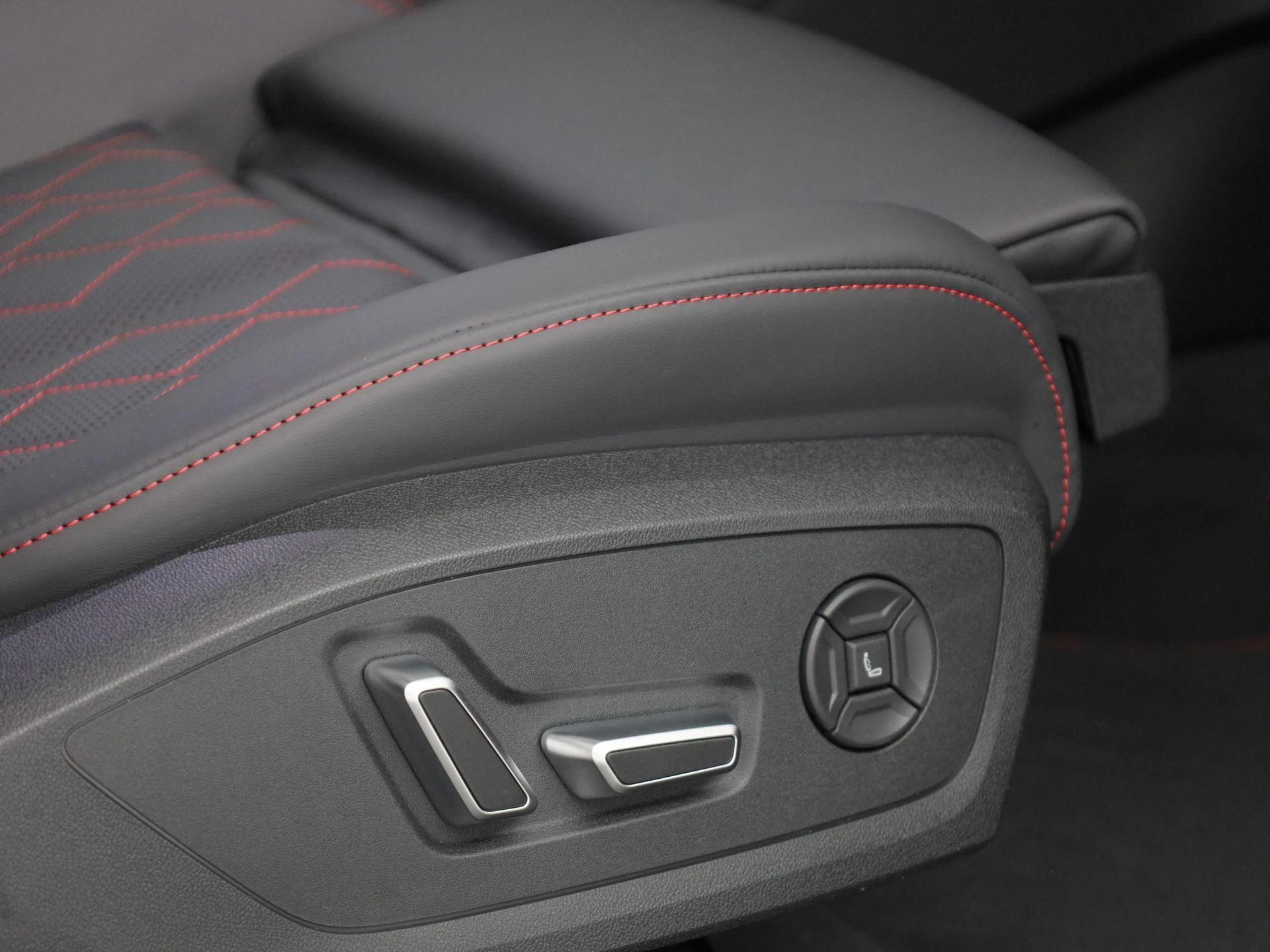 Hoofdafbeelding Audi S6