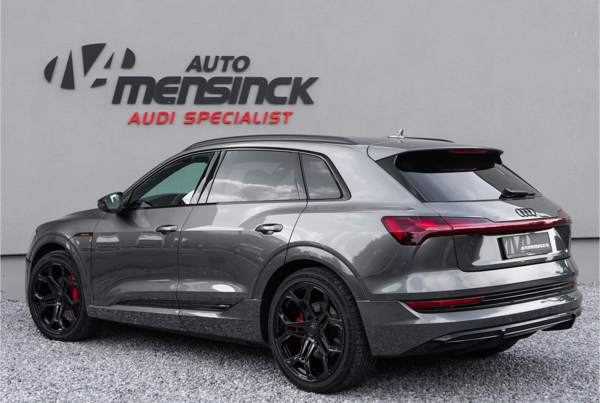 Hoofdafbeelding Audi e-tron