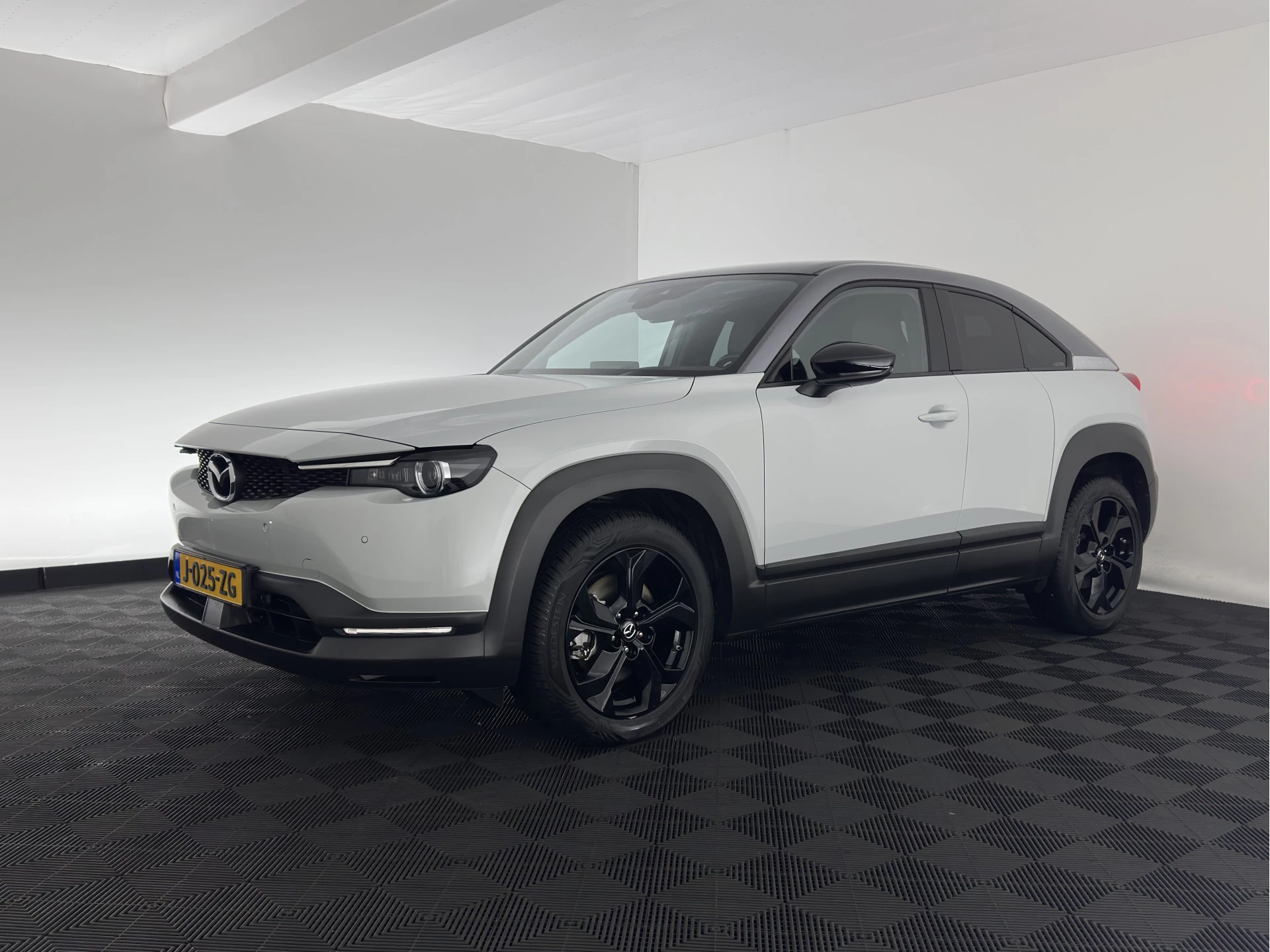 Hoofdafbeelding Mazda MX-30