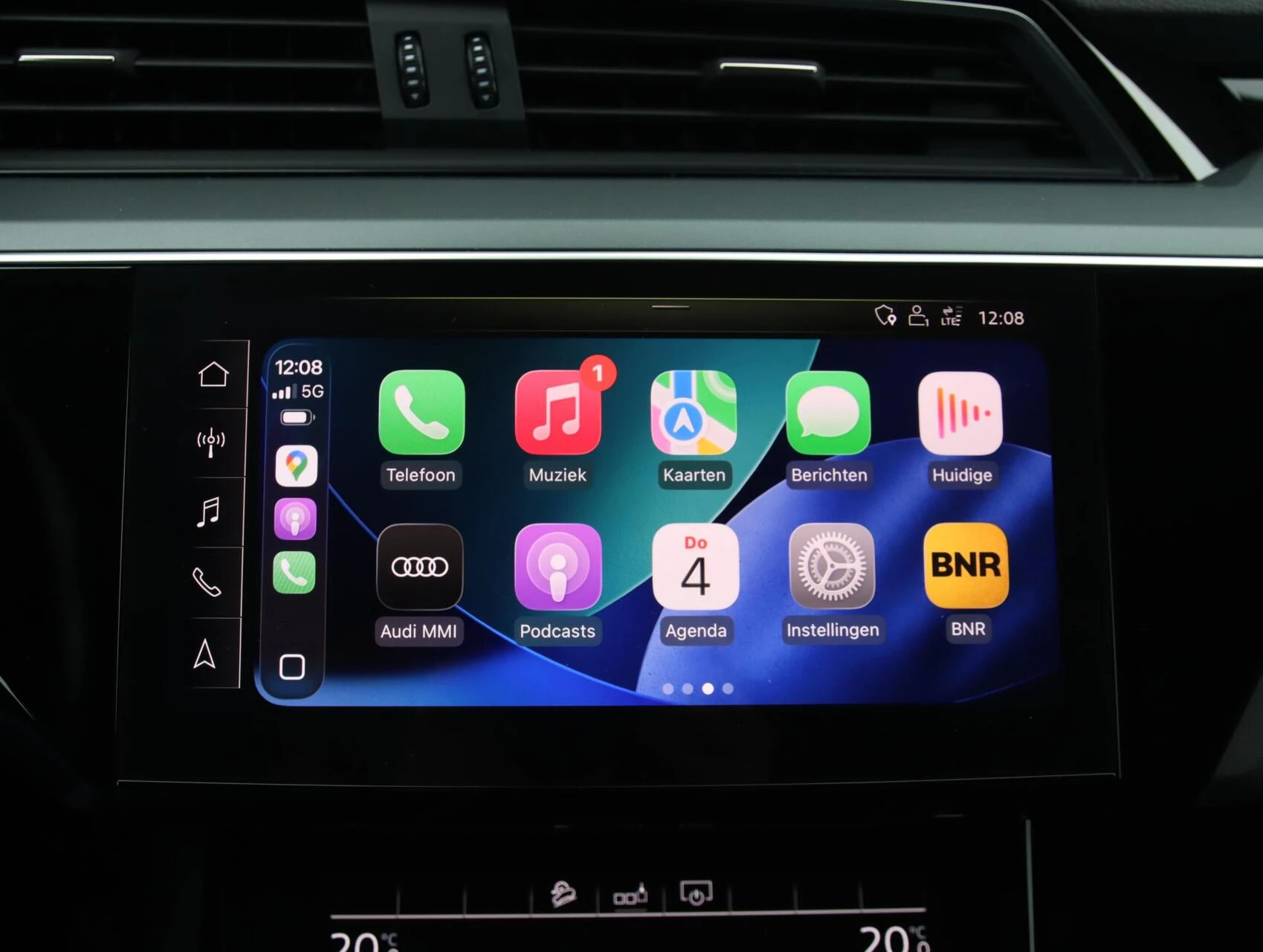 Hoofdafbeelding Audi e-tron