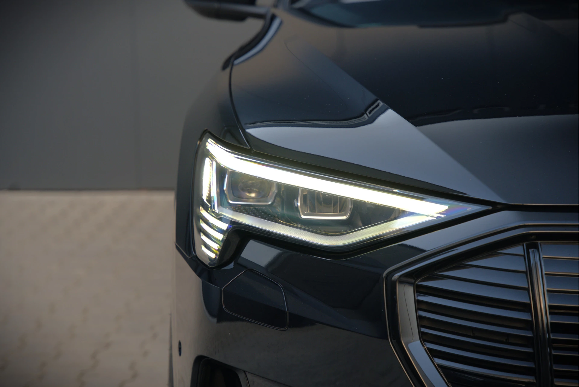 Hoofdafbeelding Audi e-tron
