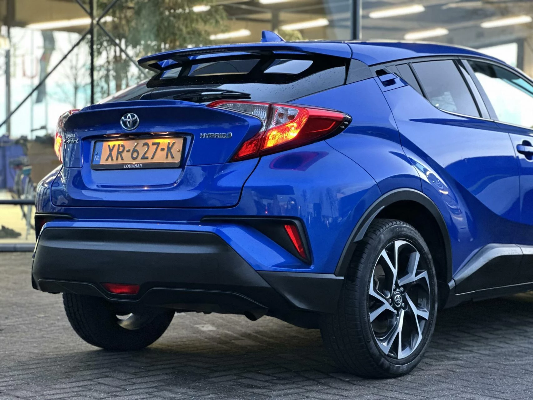 Hoofdafbeelding Toyota C-HR