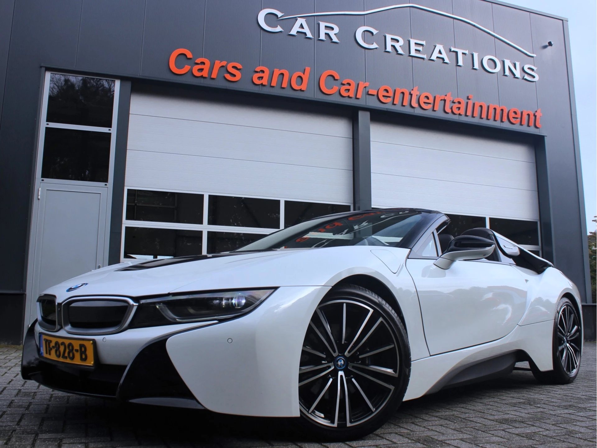 Hoofdafbeelding BMW i8