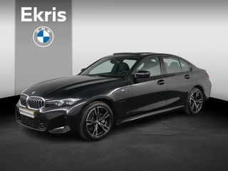 BMW 3-serie 330e | M Sportpakket | elektrisch glazen schuif-/kanteldak | achteruitrijcamera | Trekhaak |