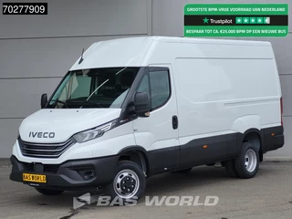 Hoofdafbeelding Iveco Daily Iveco Daily 35C21 3.0L 210PK Automaat L2H2 Dubbellucht LED ACC 3.5t trekhaak Navi L2H2 12m3 Airco Trekhaak