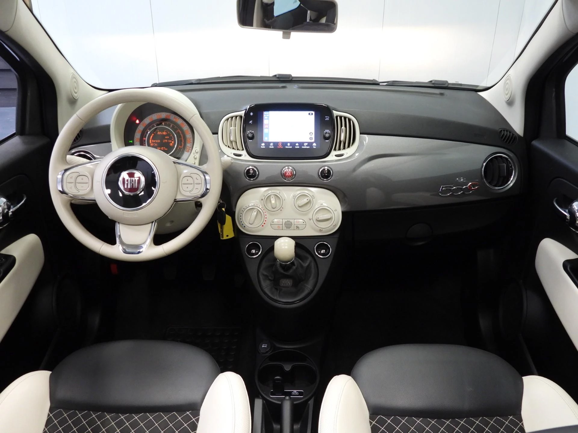 Hoofdafbeelding Fiat 500C
