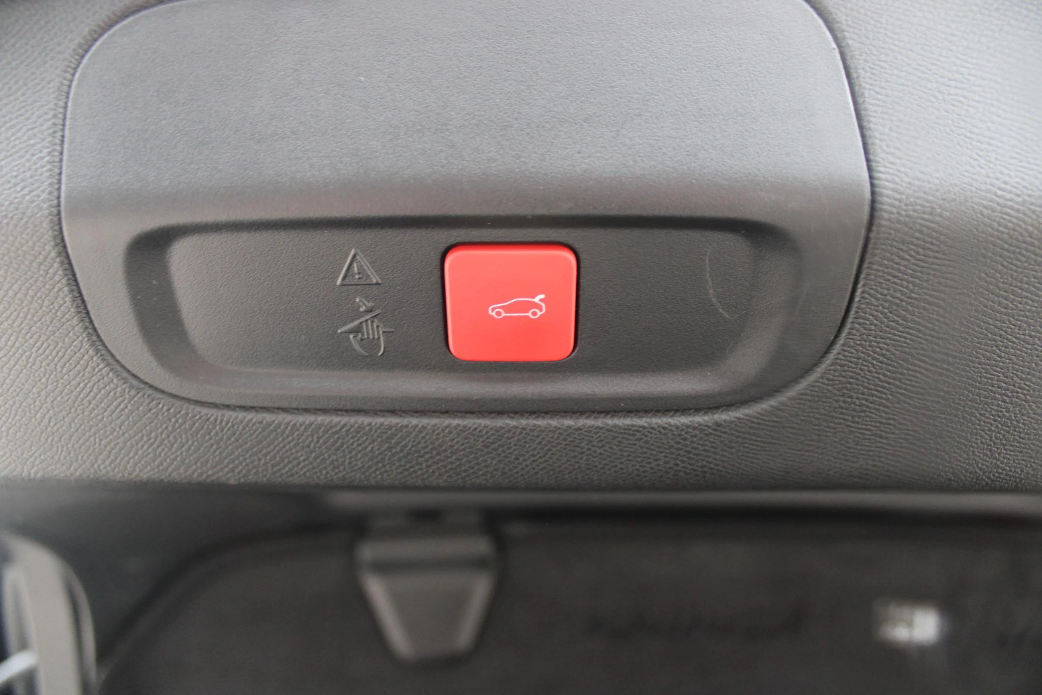 Hoofdafbeelding Peugeot 408