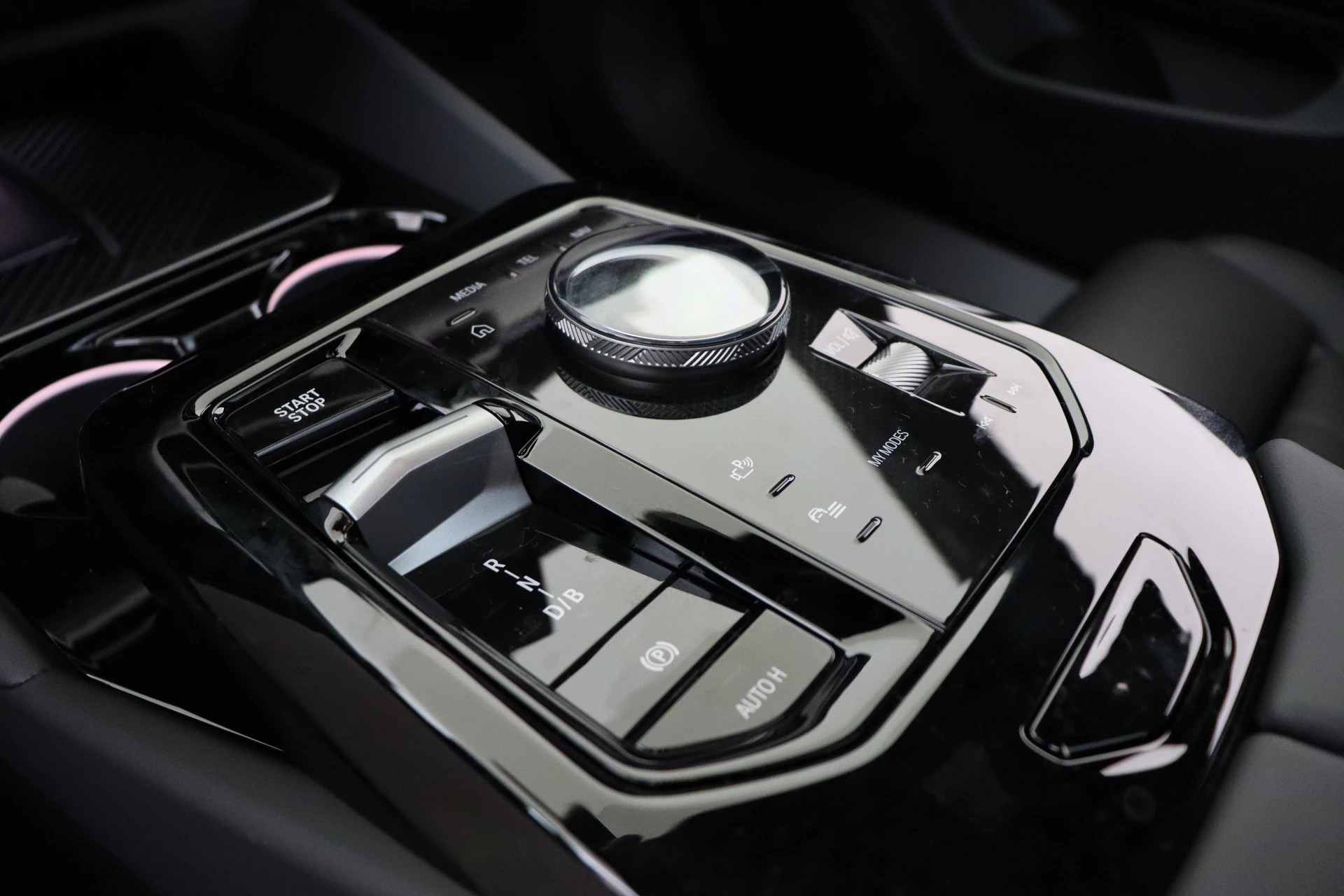 Hoofdafbeelding BMW i5