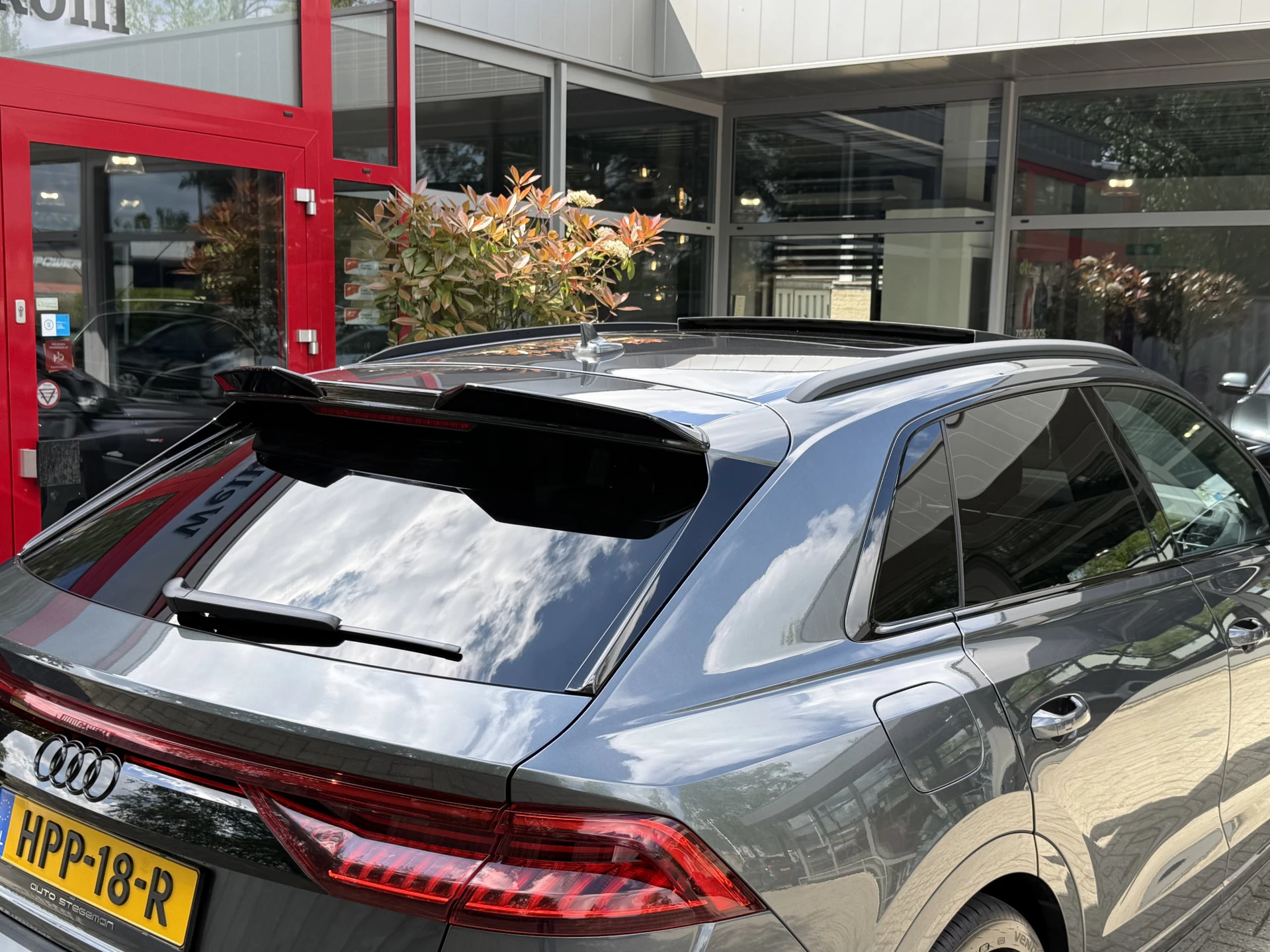 Hoofdafbeelding Audi Q8