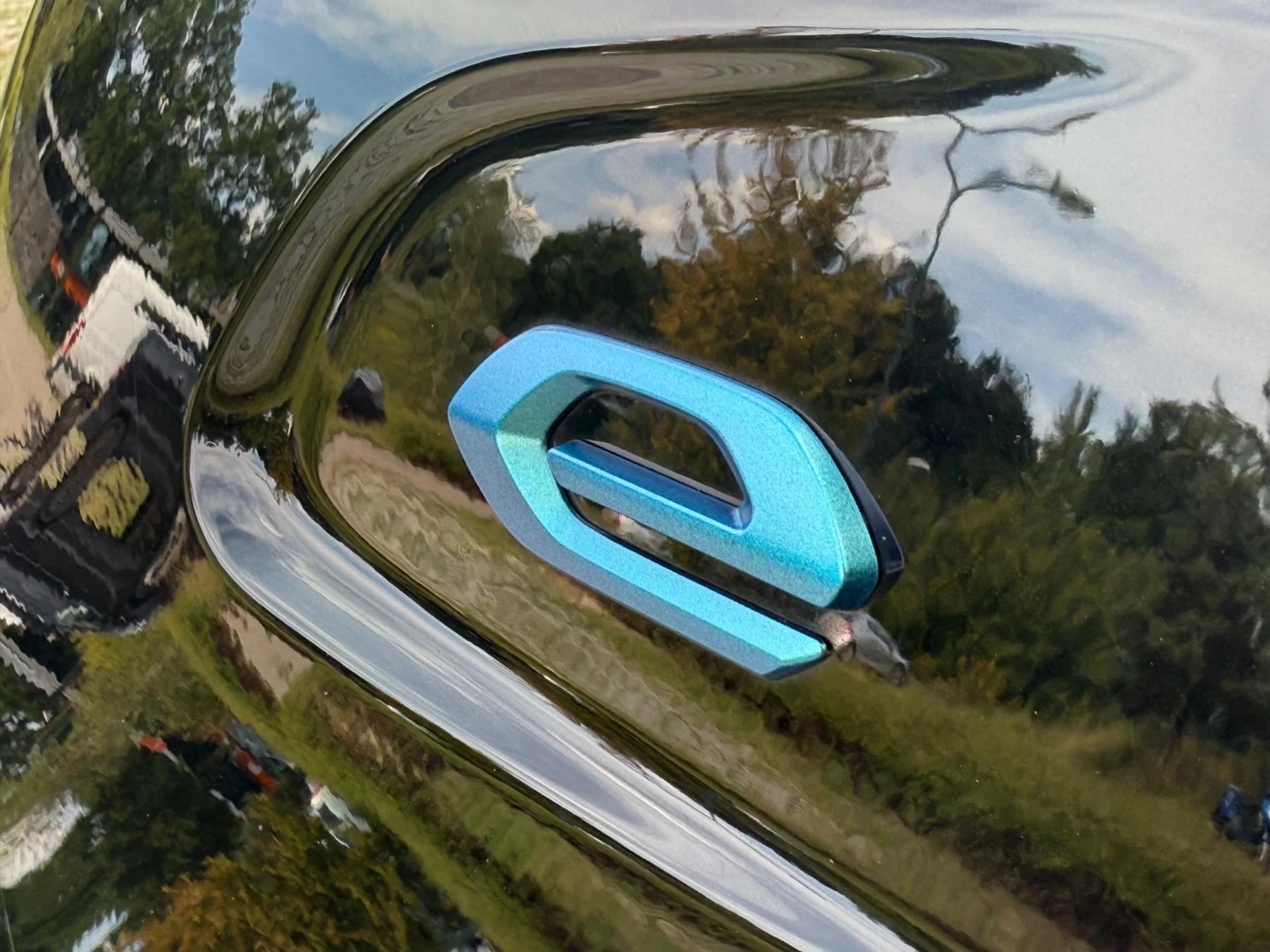 Hoofdafbeelding Peugeot e-208