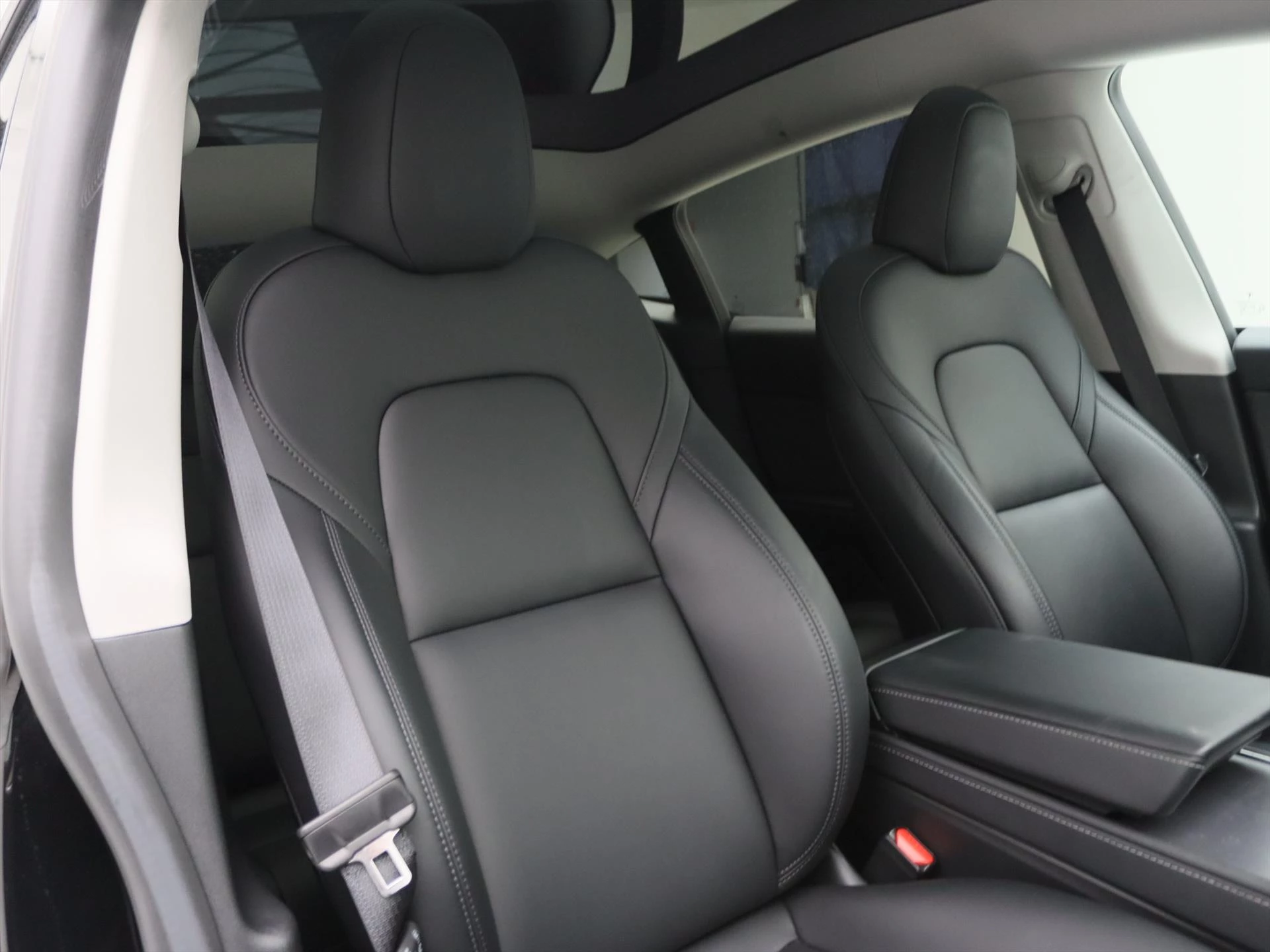 Hoofdafbeelding Tesla Model Y