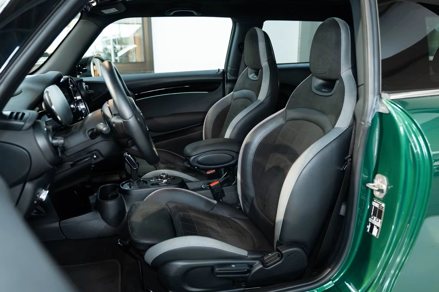 Hoofdafbeelding MINI Cooper