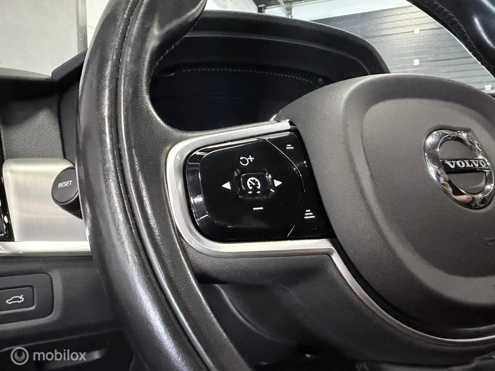 Hoofdafbeelding Volvo V90