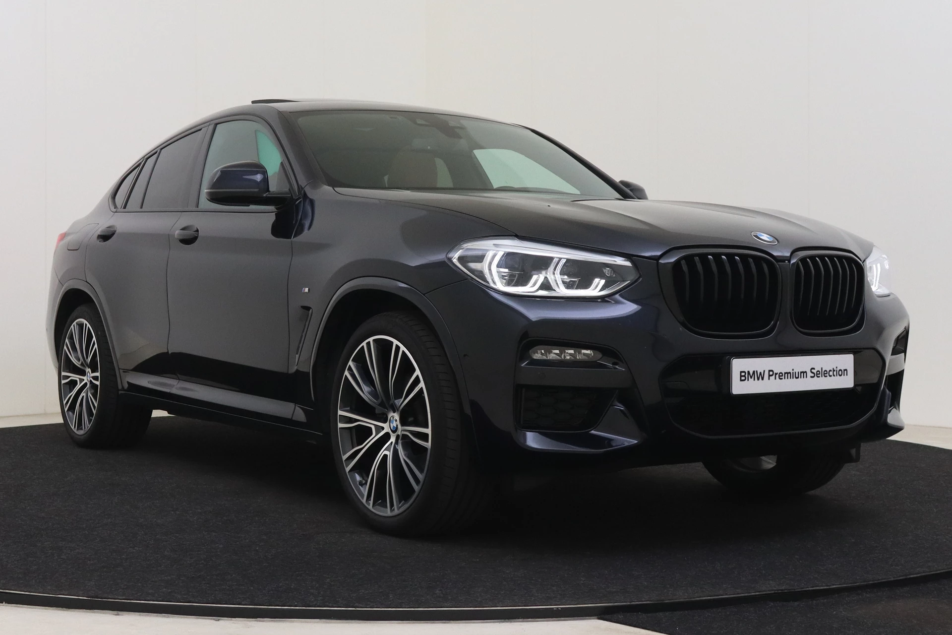 Hoofdafbeelding BMW X4