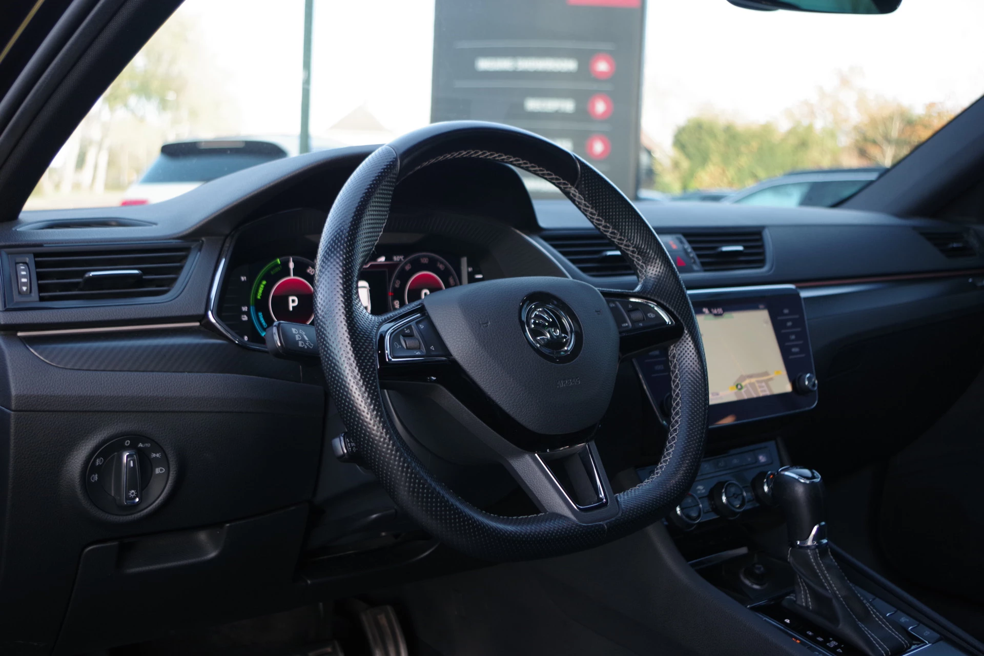 Hoofdafbeelding Škoda Superb